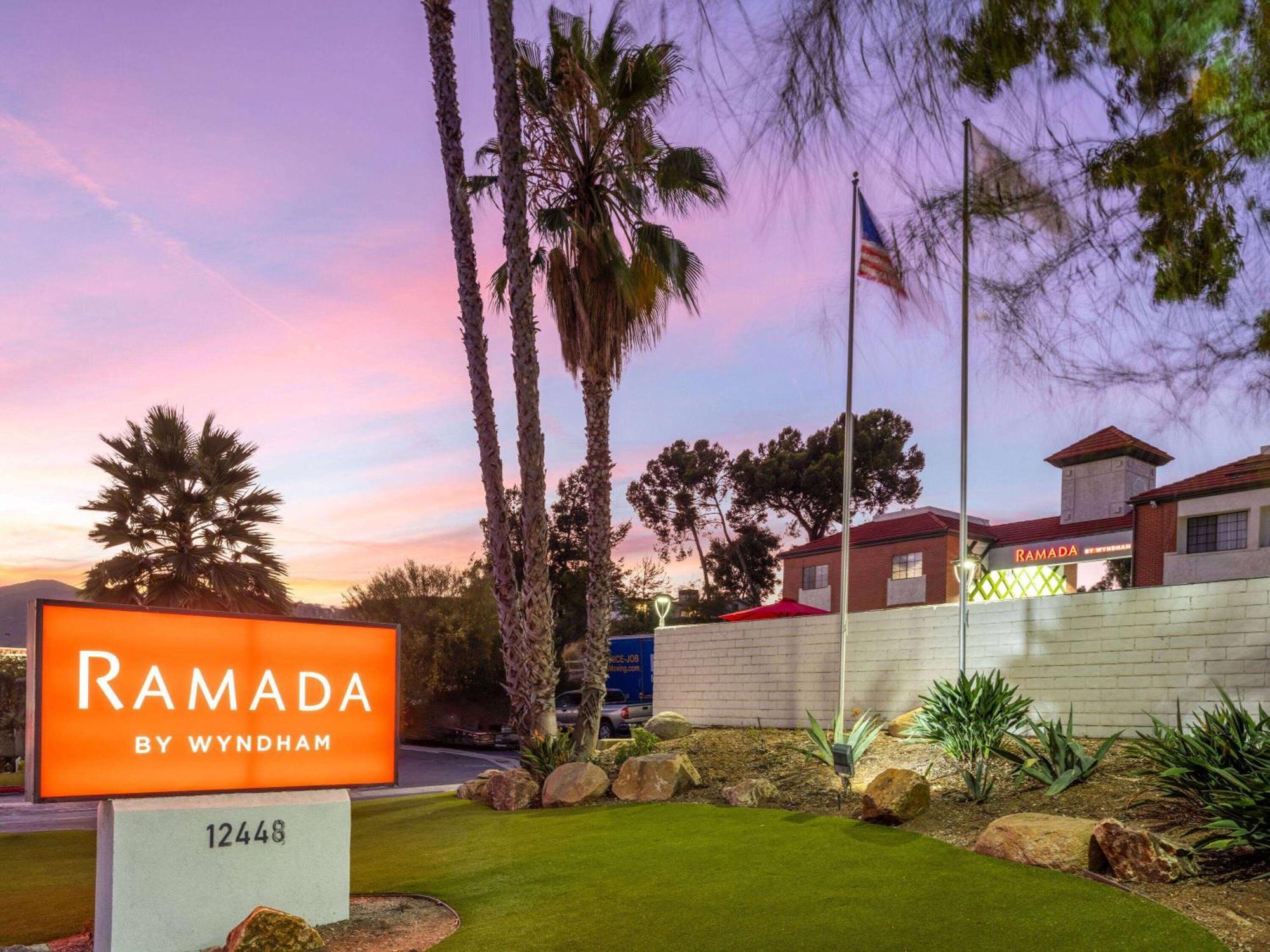 Ramada By Wyndham San Diego Poway Miramar Exterior photo